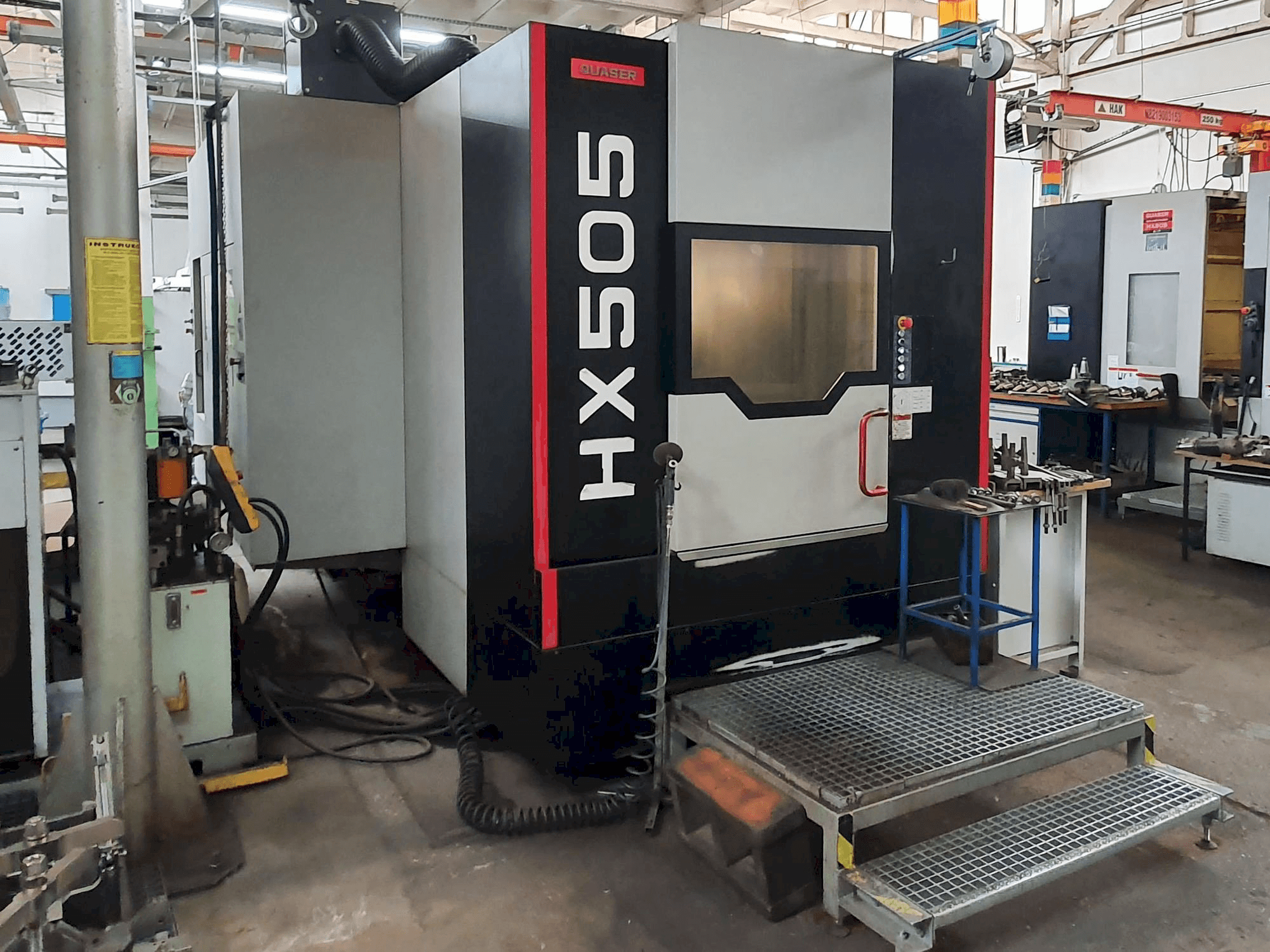 Front view of Quaser HX505 AP machine