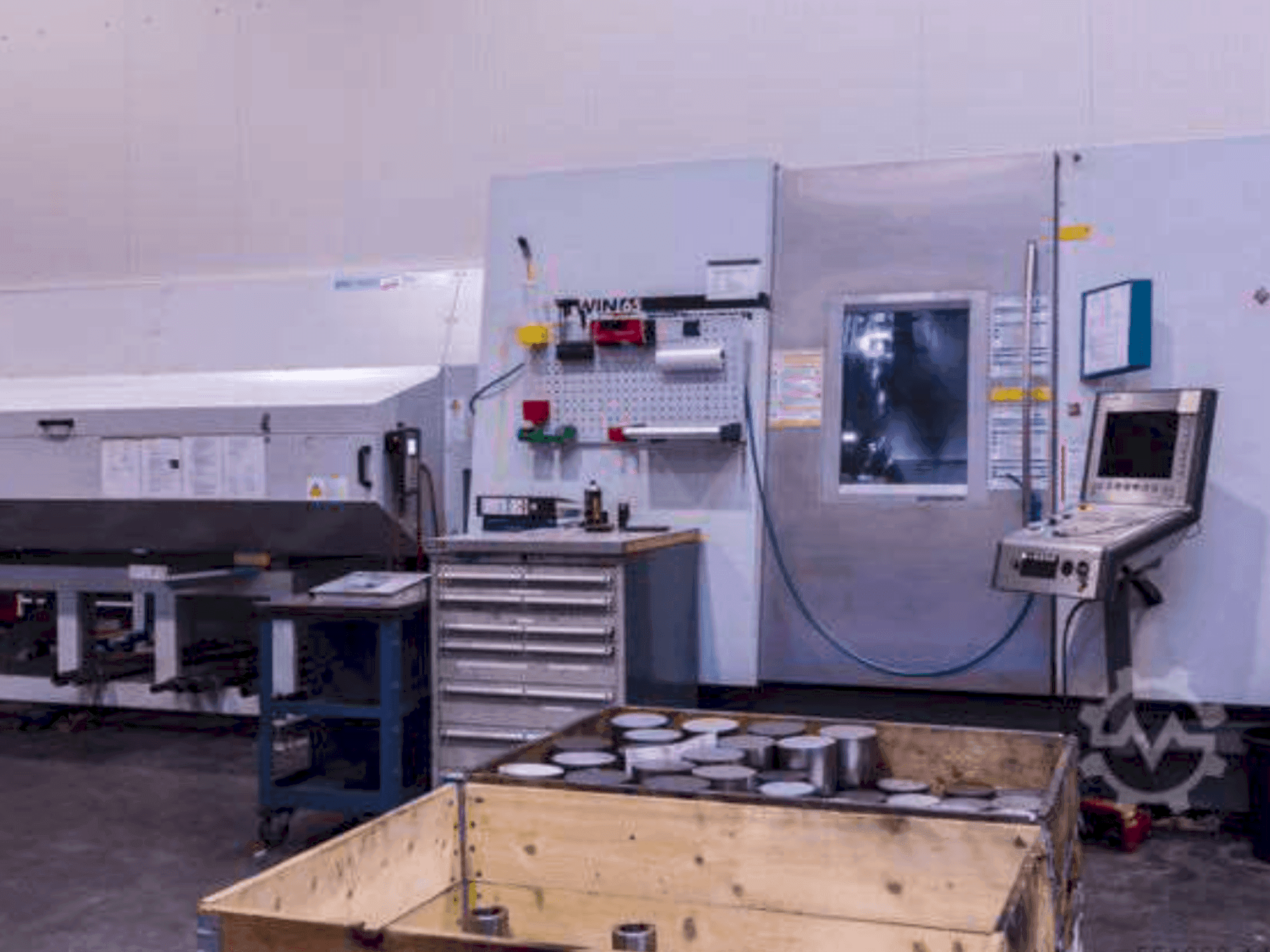 Front view of DMG Gildemeister Twin 65 (2004) machine