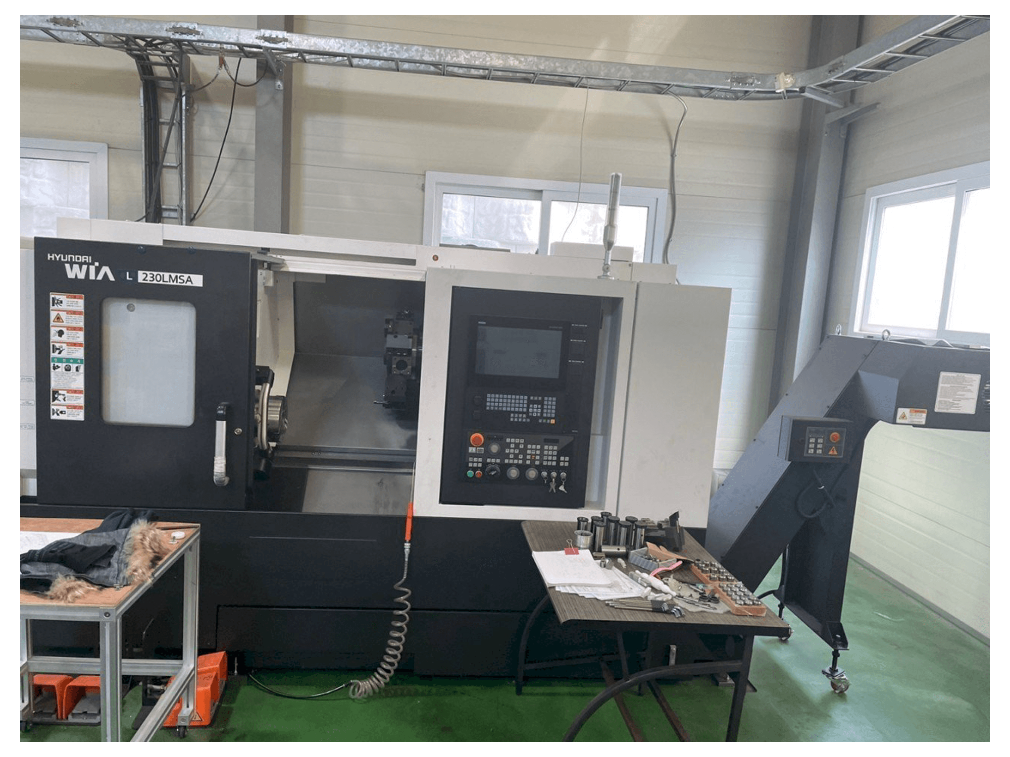 Front view of Hyundai Wia L 230LMSA machine