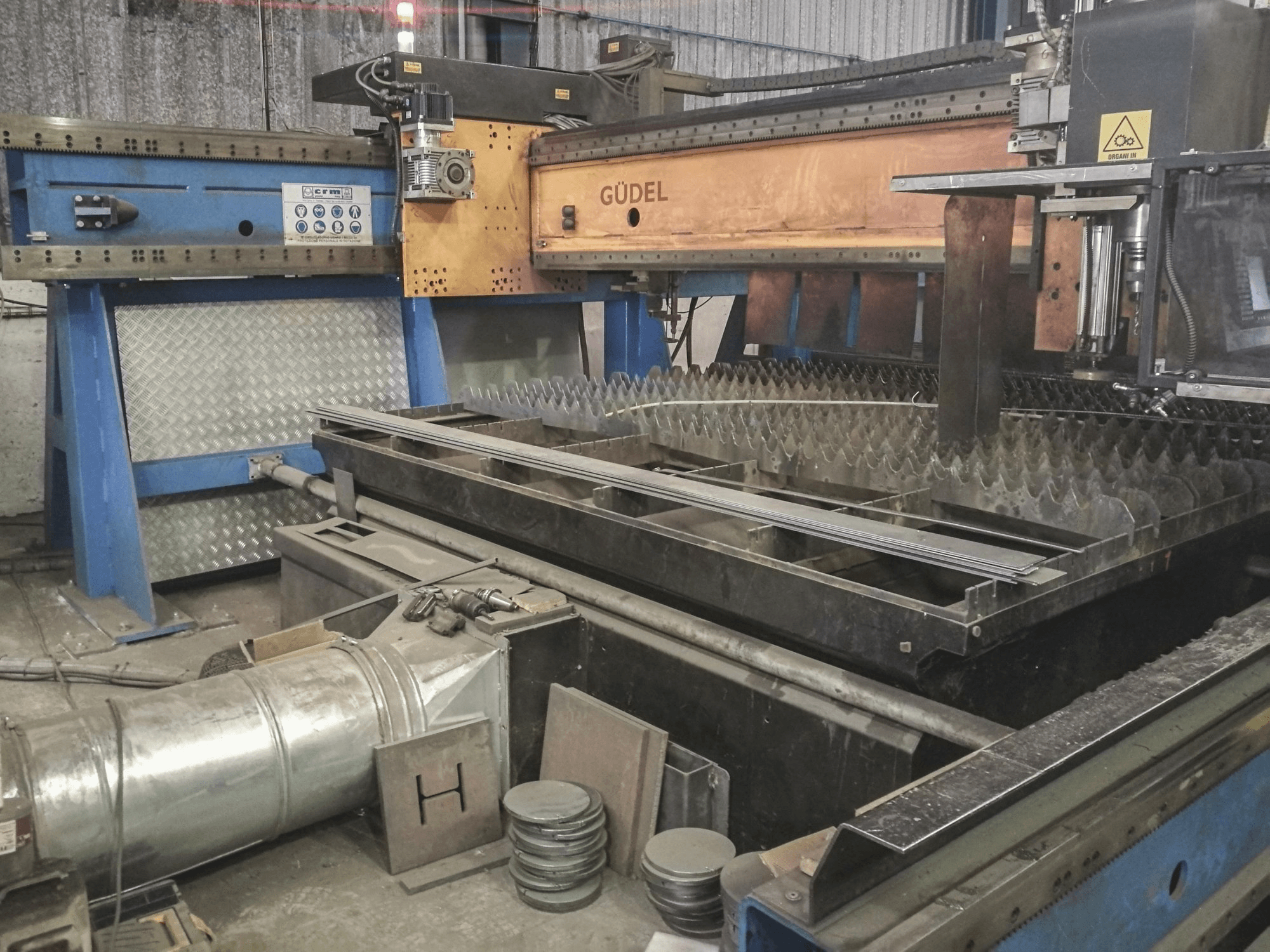 Front view of CRM CT16025ISO40HPR Machine