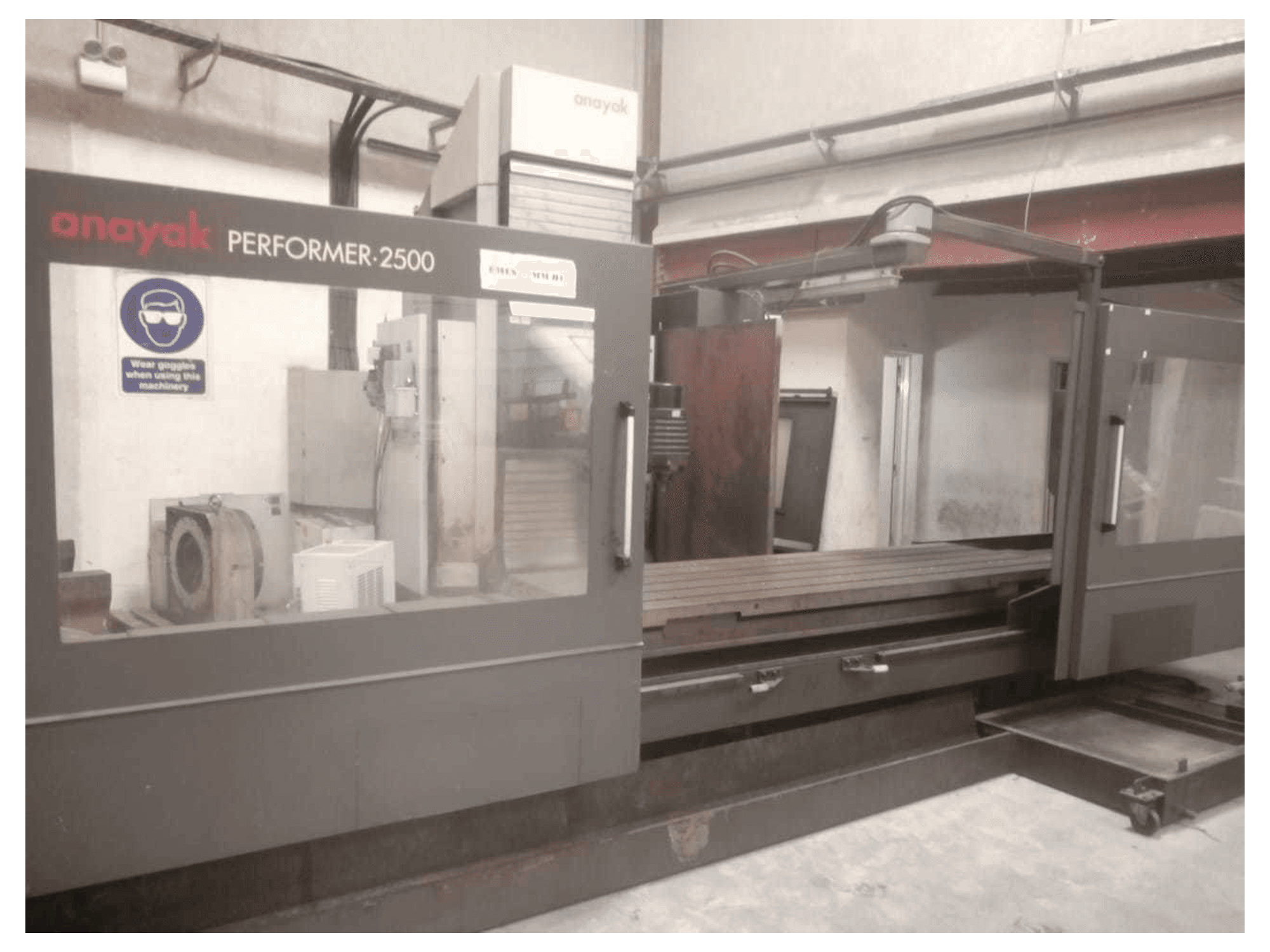 Front view of ANAYAK PERFORMER-2500 machine