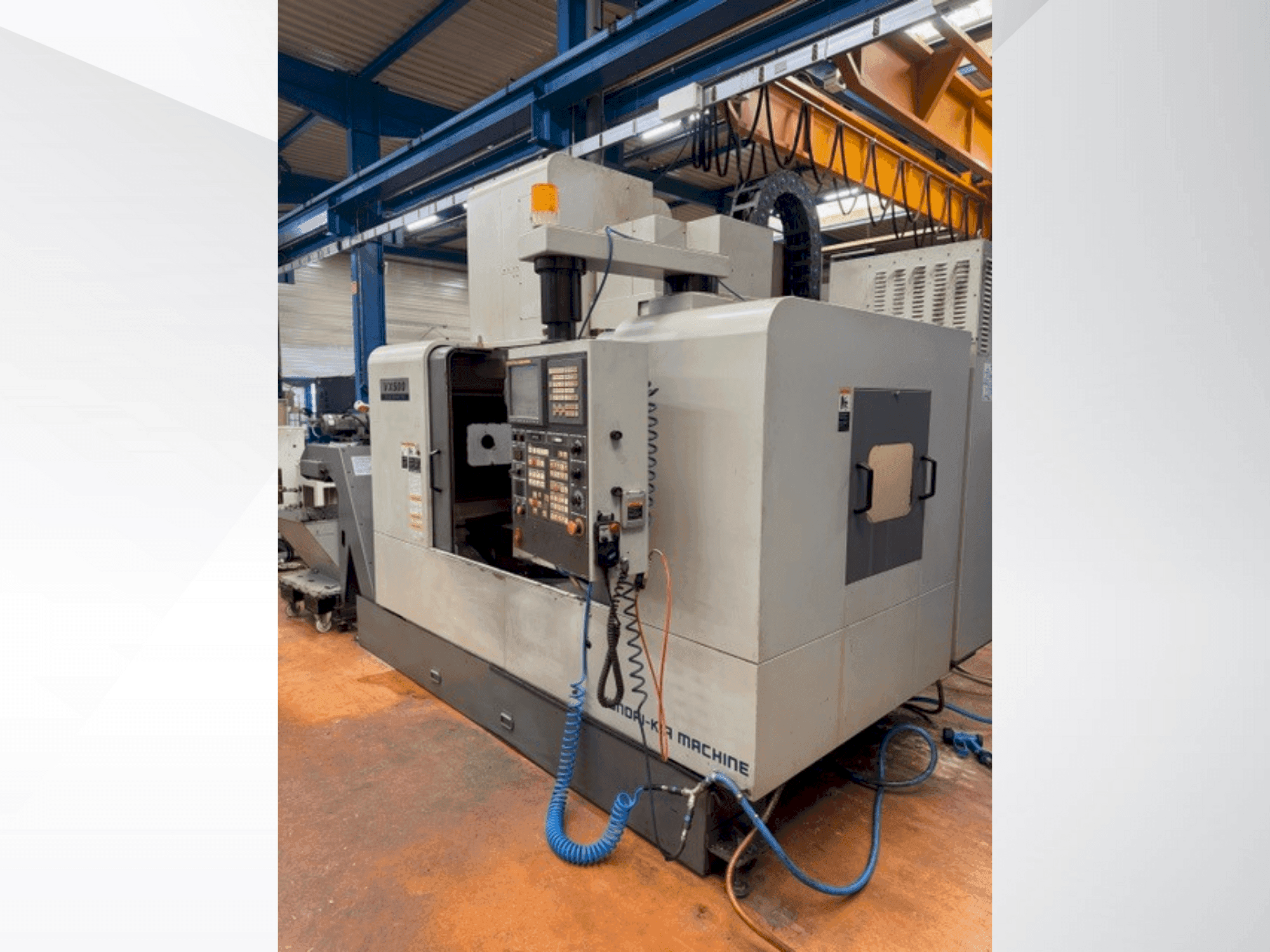 Front view of HYUNDAI KIA VX500 machine