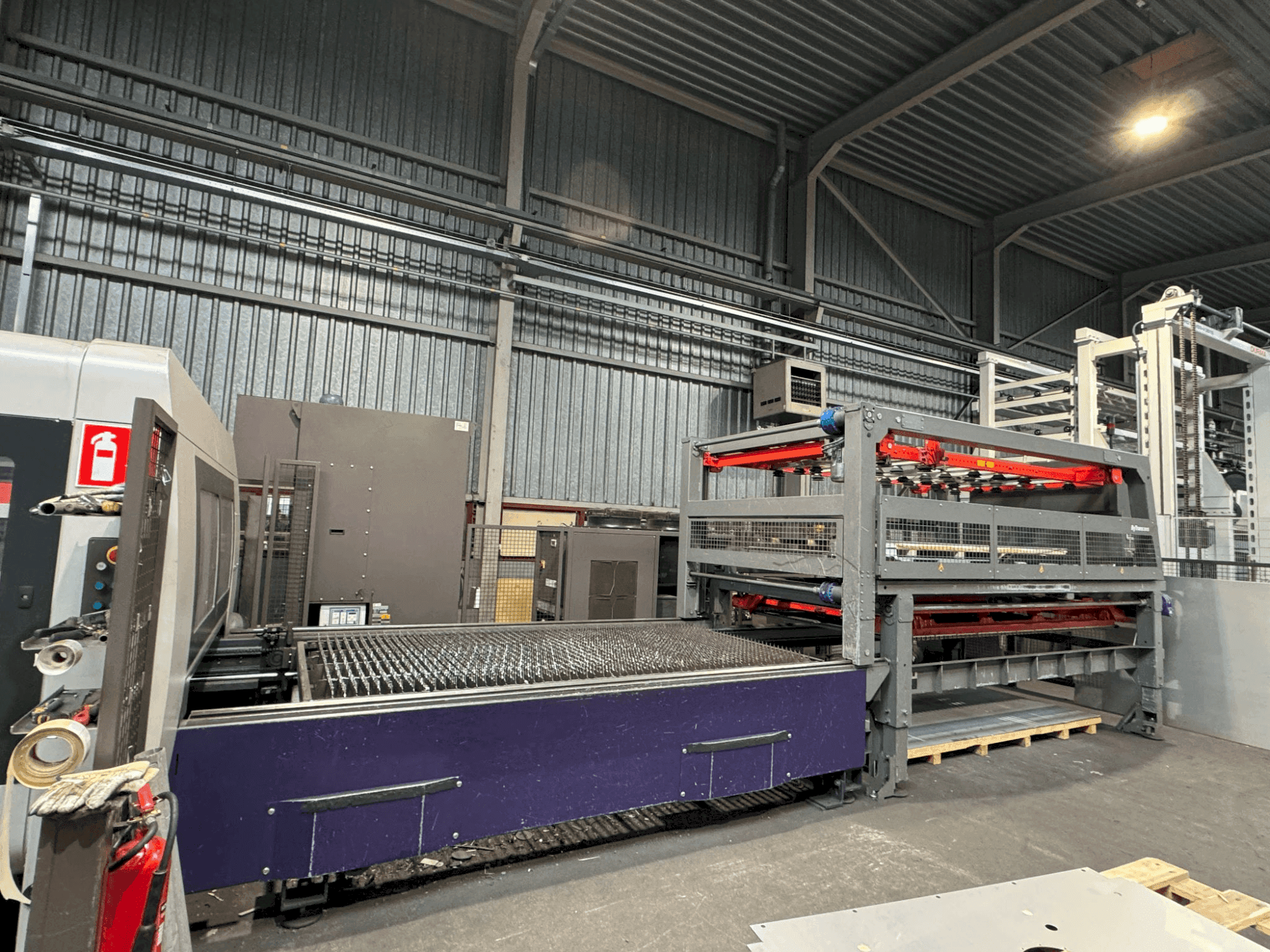 Front view of Bystronic ByTrans 3015 Standard machine