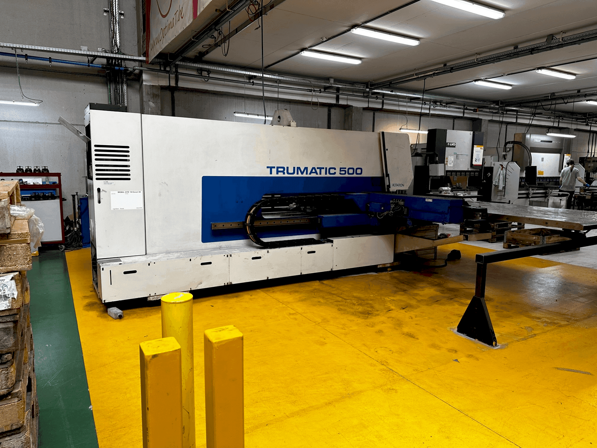 Front view of TRUMPF Trumatic 500 machine
