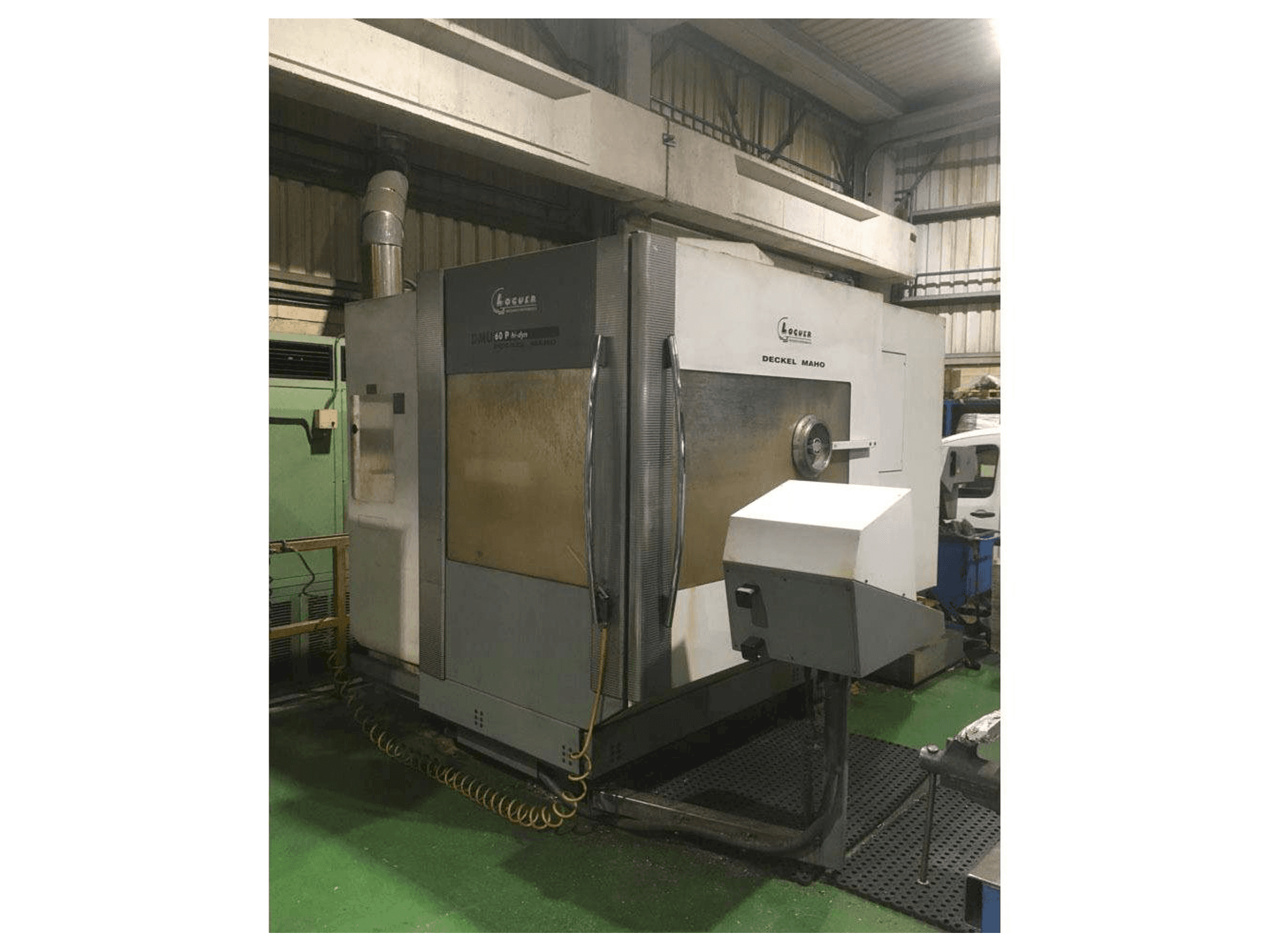 Front view of DECKEL MAHO DMU 60P hi-dyn machine