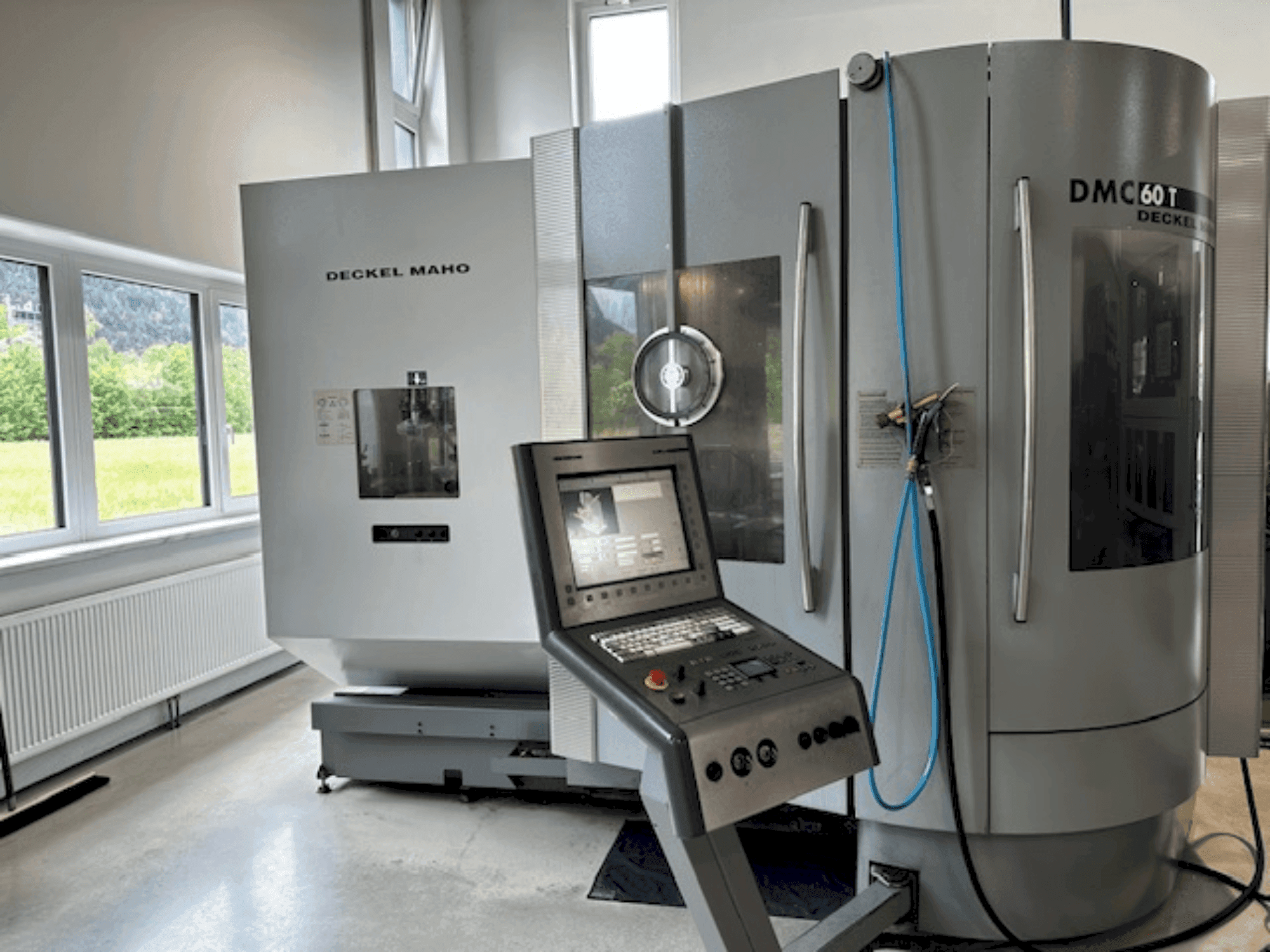 Front view of DMG DECKEL MAHO DMC 60T machine