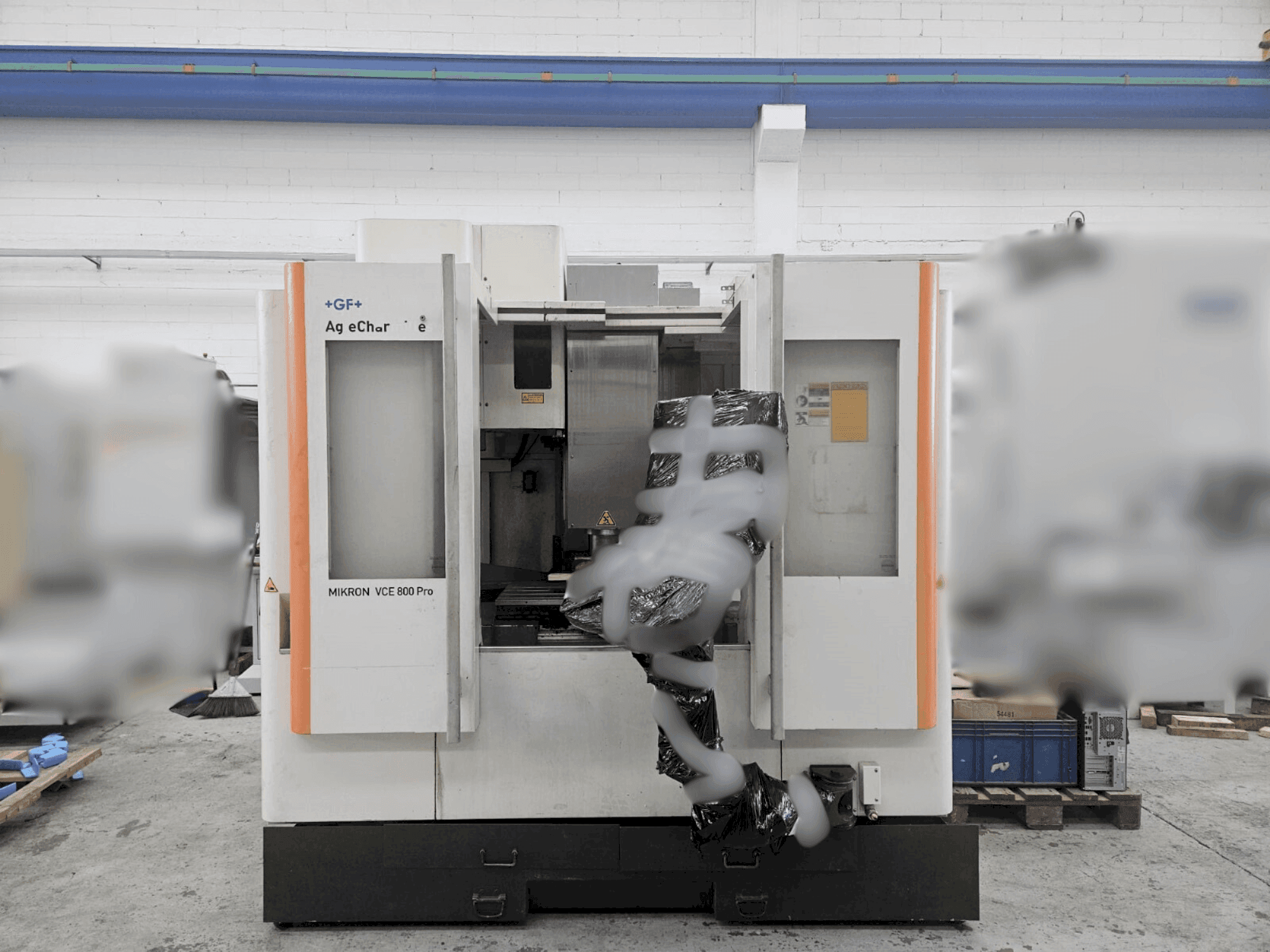 Front view of +GF+ AGIE CHARMILLES VCE 800 PRO machine