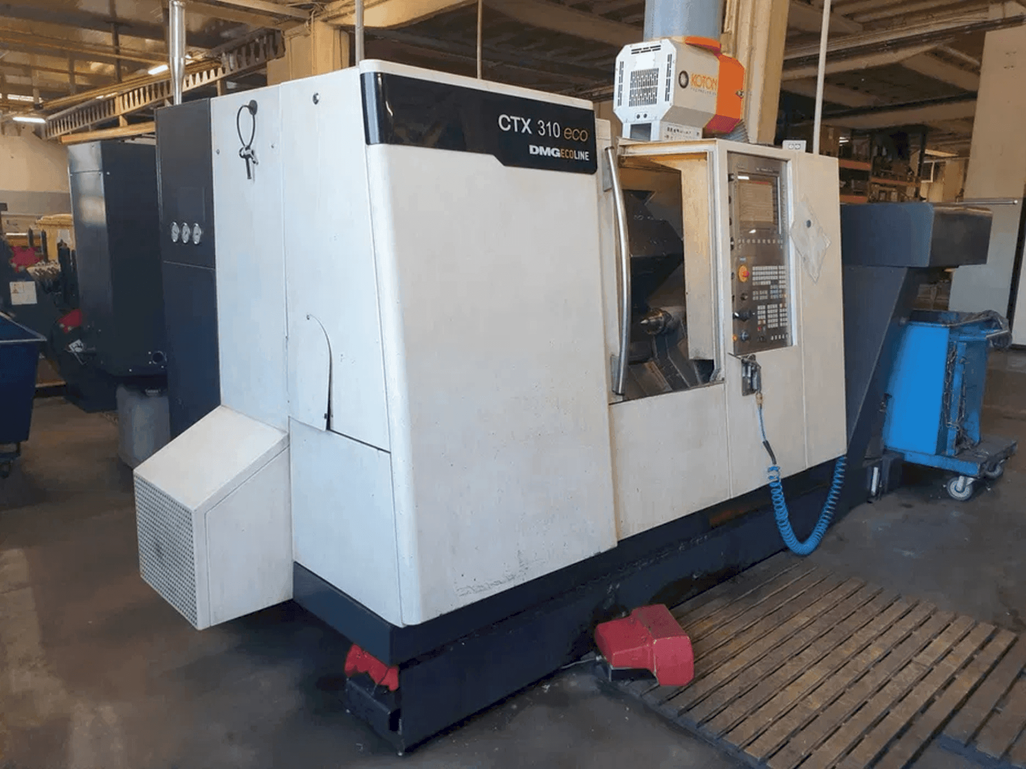 Front view of DMG CTX 310 eco machine
