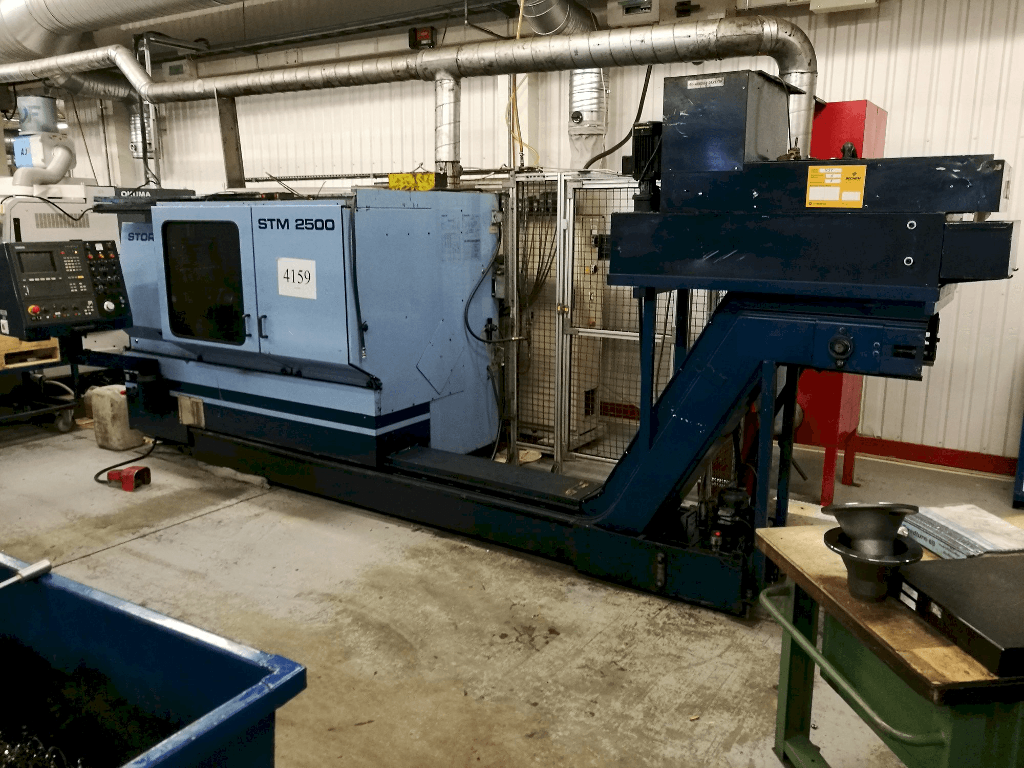 Front view of STOREBRO STM 2500 machine