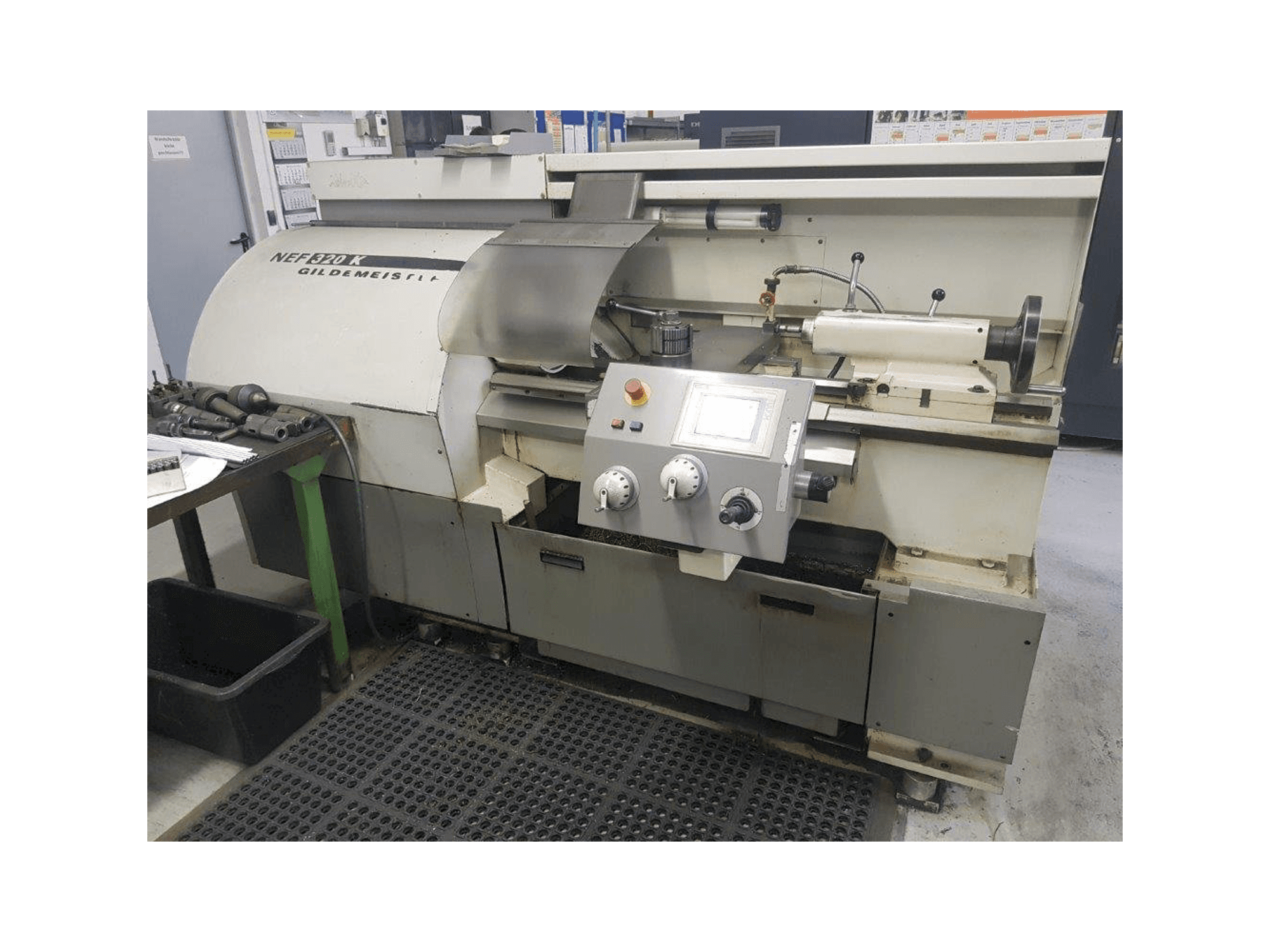 Front view of Gildemeister NEF 320 K machine