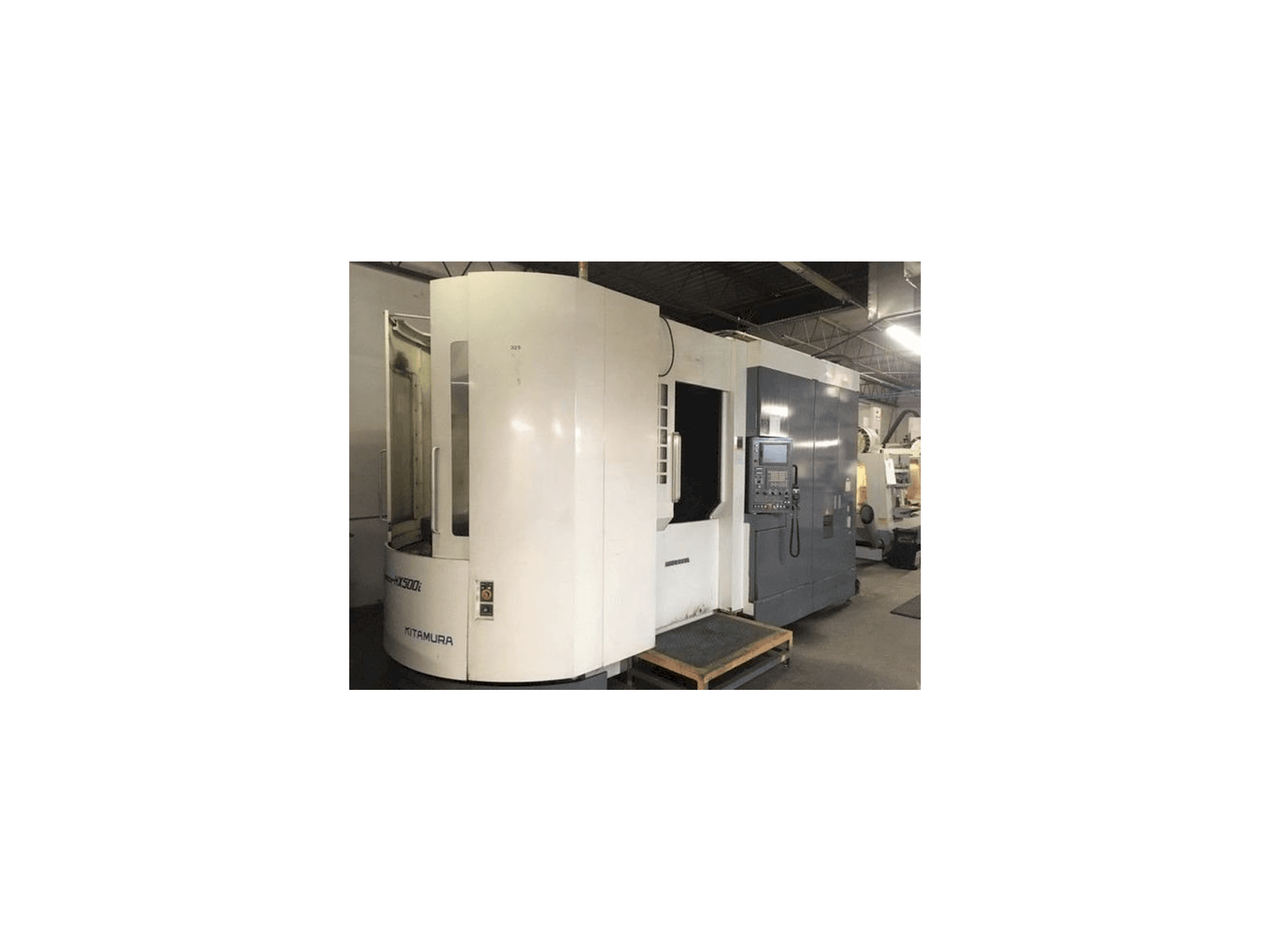 Front view of Kitamura Mycenter HX500i machine