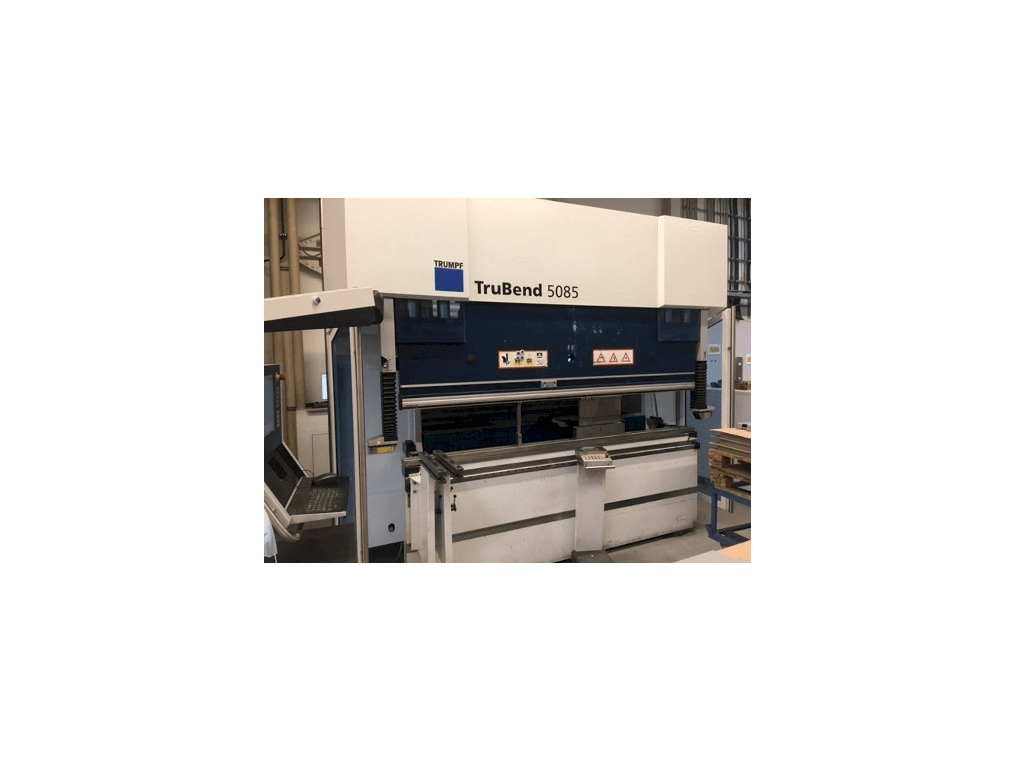 Front view of Trumpf TruBend 5085 machine