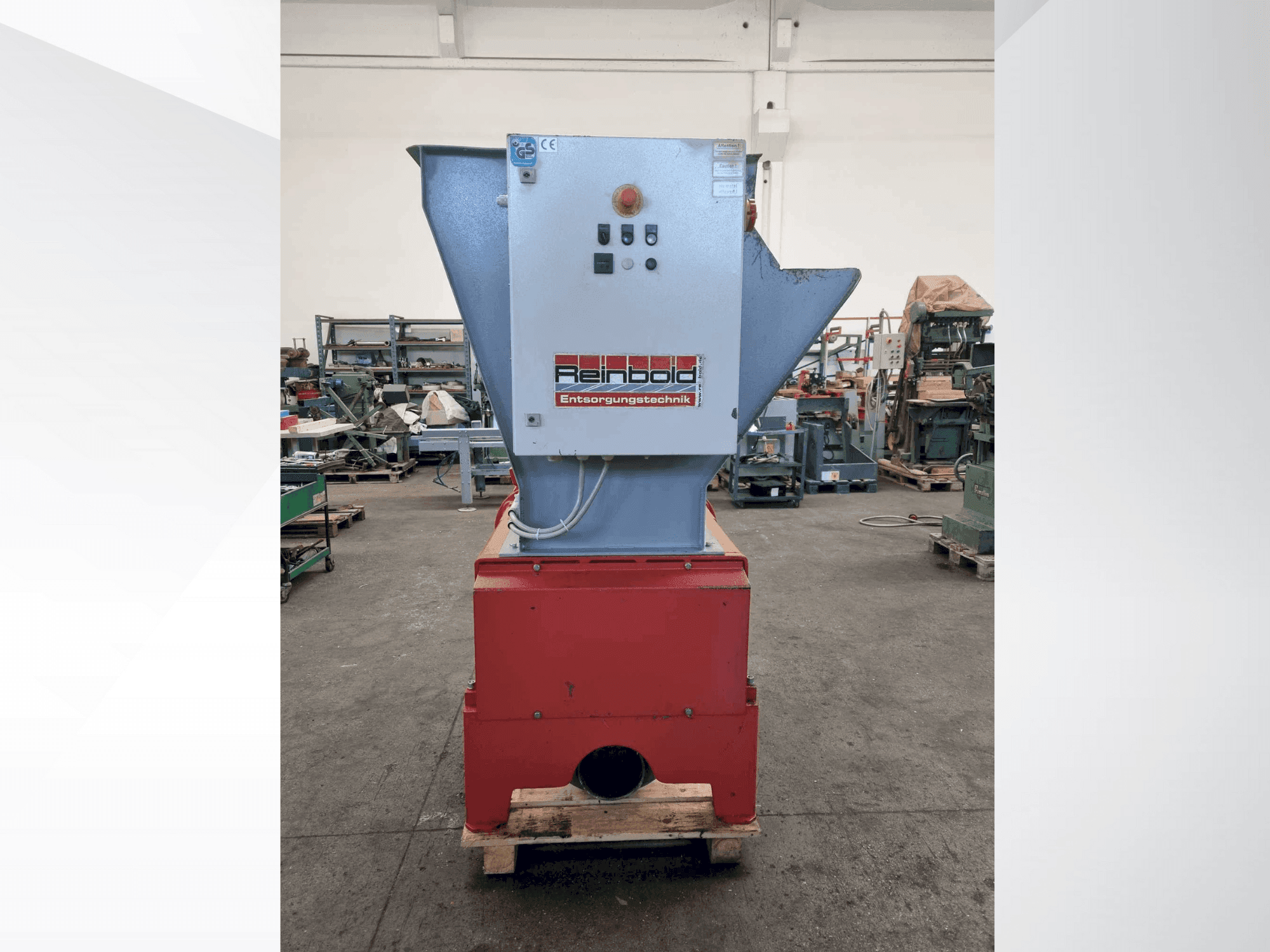 Front view of REINBOLD RMZ 500 machine